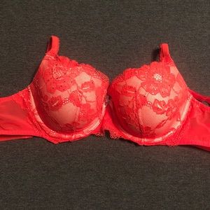 Victoria’s Secret bra